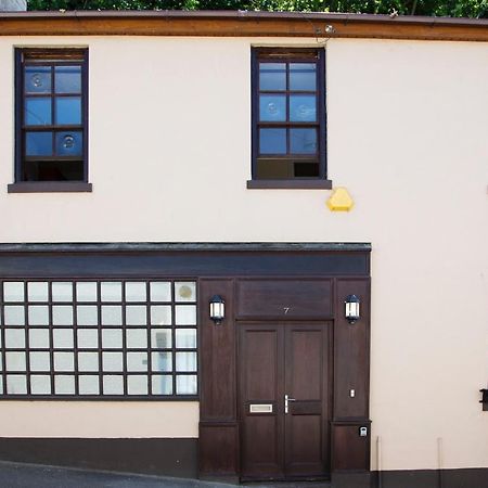 Cosy Open Plan Harbourside Inn With Superking Beds, Wood Burning Stove And Bar Torquay Eksteriør bilde